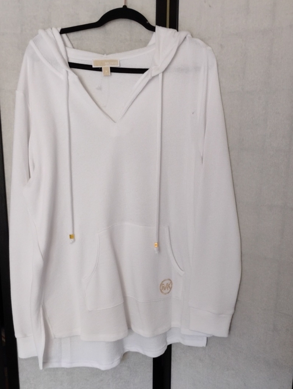 Michael Kors - Beautiful Quality White Top With Hood - 60% Cotton, Size 1X